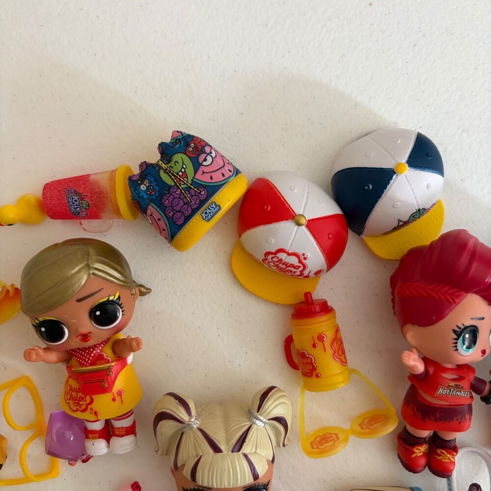 LOL Dolls Mini Sweets Food Collab Doll Lot of 4 With Accessories MGA - Picture 5 of 7